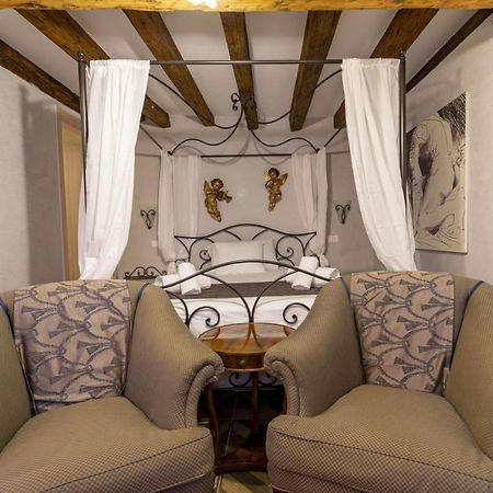 Il Nido Di San Stae Apartman Velence Kültér fotó