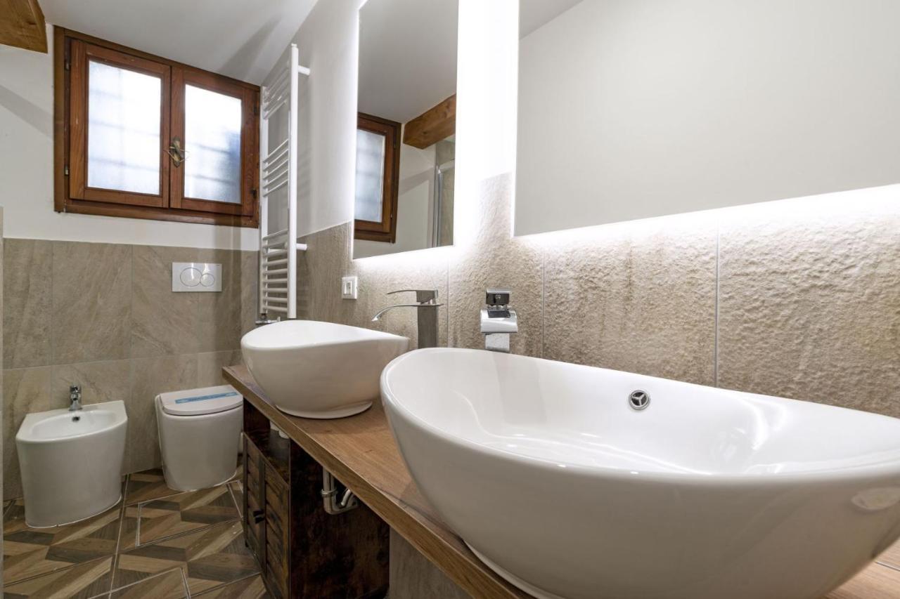 Il Nido Di San Stae Apartman Velence Kültér fotó