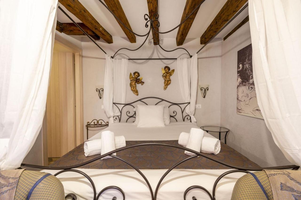 Il Nido Di San Stae Apartman Velence Kültér fotó